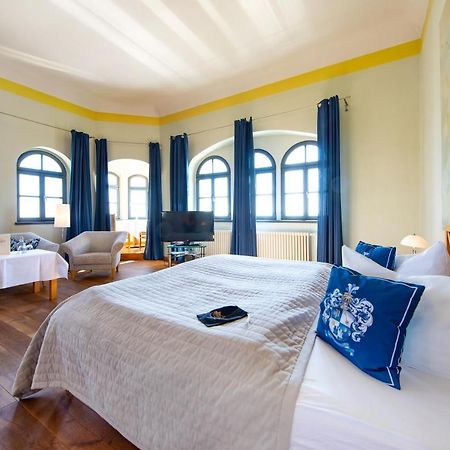 Spitzhaus Hotel Radebeul Buitenkant foto