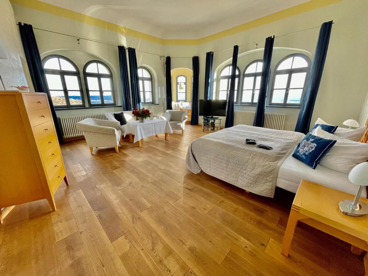 Spitzhaus Hotel Radebeul Buitenkant foto