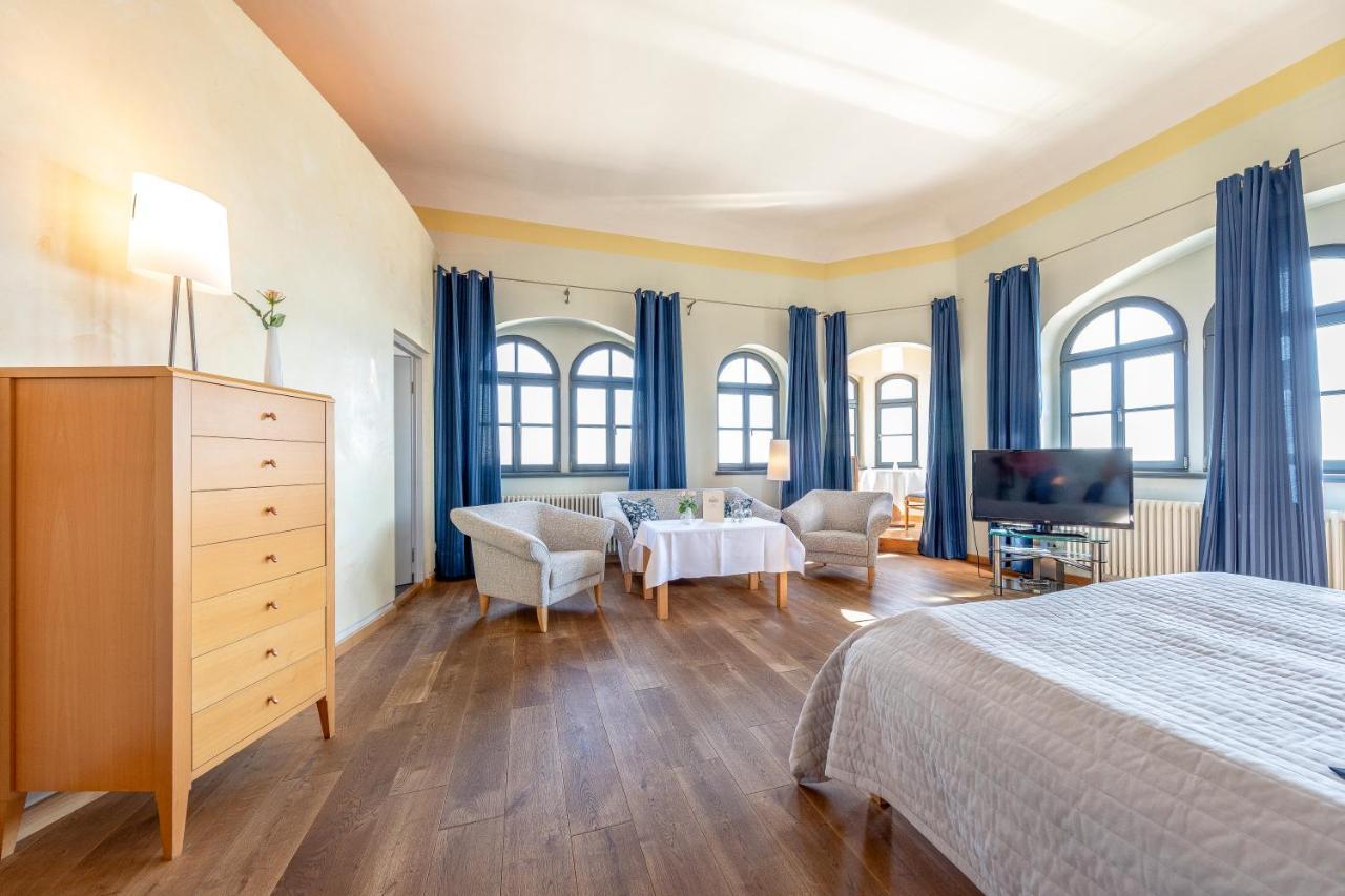 Spitzhaus Hotel Radebeul Buitenkant foto