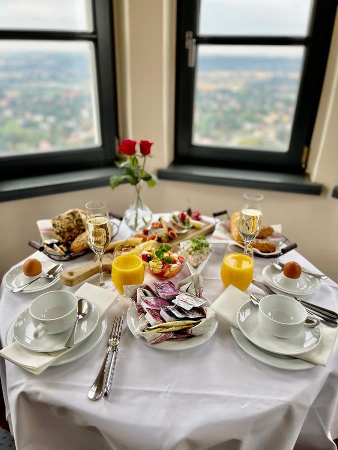 Spitzhaus Hotel Radebeul Buitenkant foto